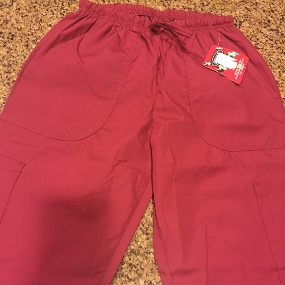Brand new scrub pants - Picture 2 of 4
