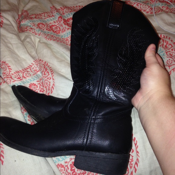 Black leather boots western