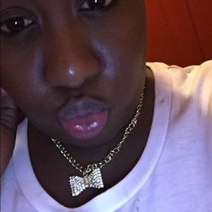 Meet your Posher, Shavell