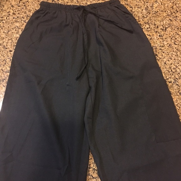 Brand new scrub pants - Picture 1 of 4