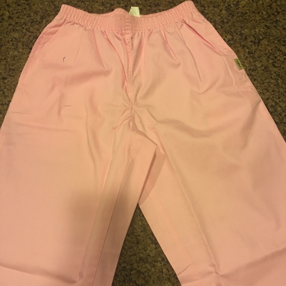 Brand new scrub pants - Picture 3 of 4