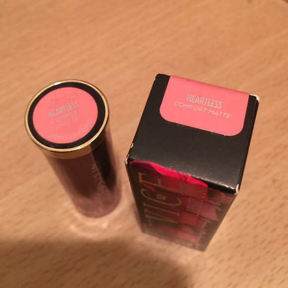 urban decay heartless lipstick