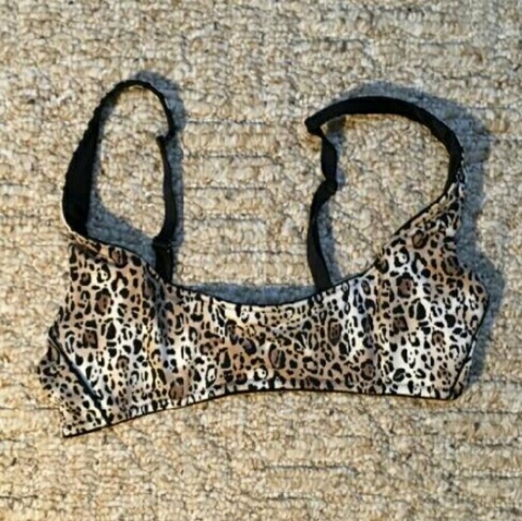 VS Reversible Sling Bra 32