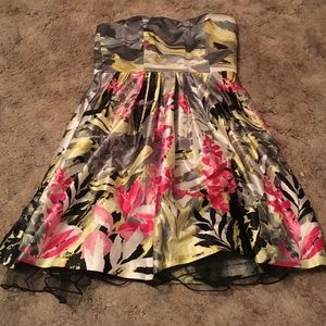 Speeckless Floral Strapless Dress