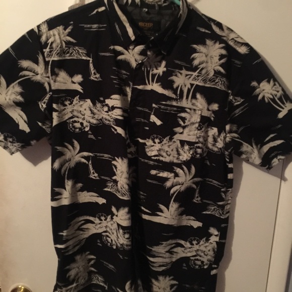 10 Deep Palm Trees Button Up