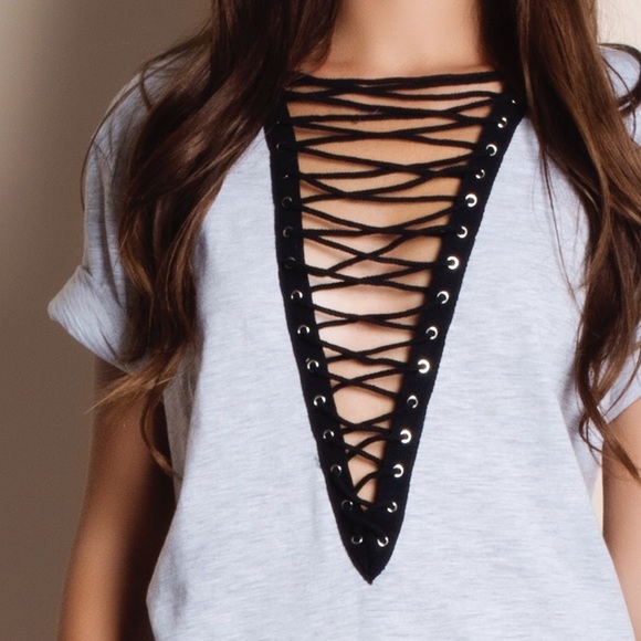 LAST PIECE Rapture Lace Up Tunic Top - Picture 4 of 4