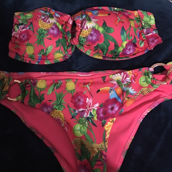pink bikini