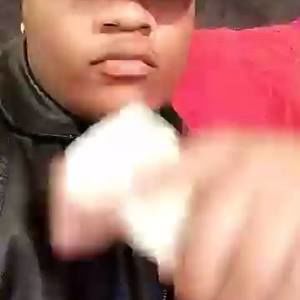 Meet your Posher, Louis