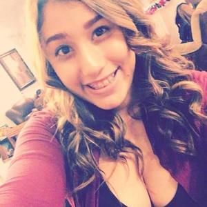 Meet your Posher, Vanessa