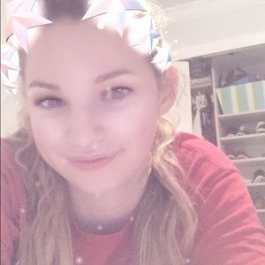 Meet your Posher, Lexi