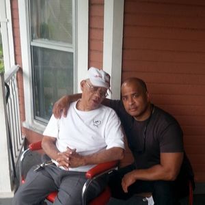 Meet your Posher, Ray