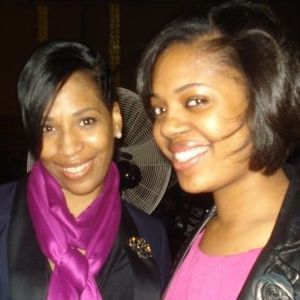 Meet your Posher, Cleo