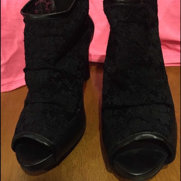 Lane Bryant heels