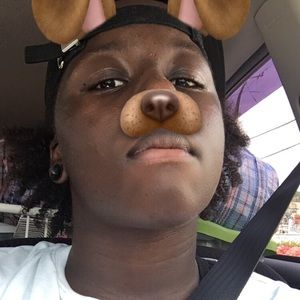 Meet your Posher, Janel