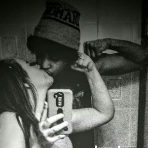 Meet your Posher, Cierra