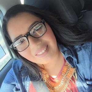 Meet your Posher, Pamela