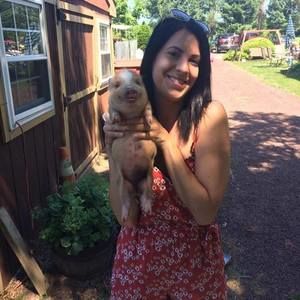 Meet your Posher, Christina