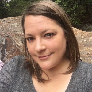 Meet your Posher, Kim