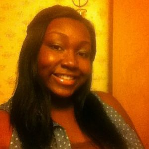 Meet your Posher, Christina