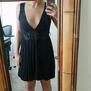 Plunge cut flower detailed dress