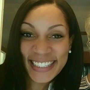 Meet your Posher, Anika