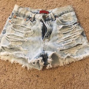 Acid wash jean shorts NWOT