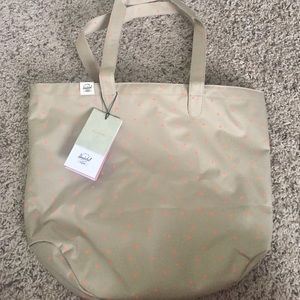🎊Donating-Final price-Herschel Supply Tote🎊