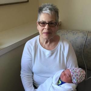 Meet your Posher, Claudia