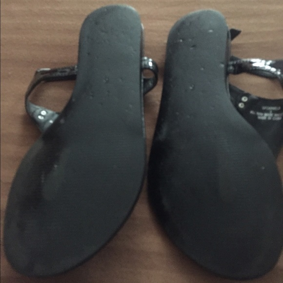 Shoes - Picture 2 of 2