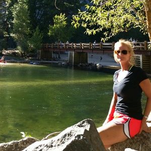 Meet your Posher, Paula