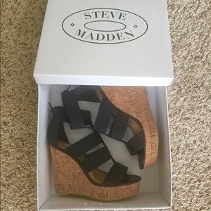 FINAL MARKDOWN : NWT STEVE MADDAN WEDGES