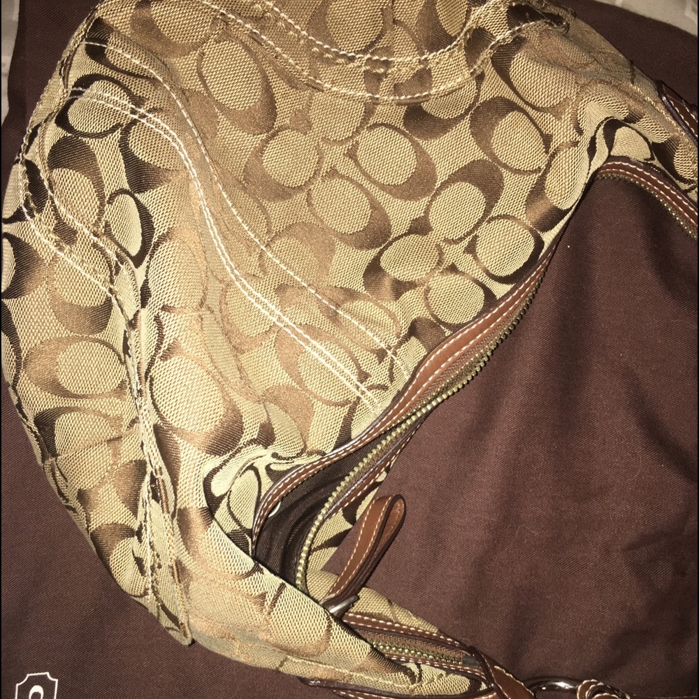 Coach Hobo Shoulder Bag - excellent condition