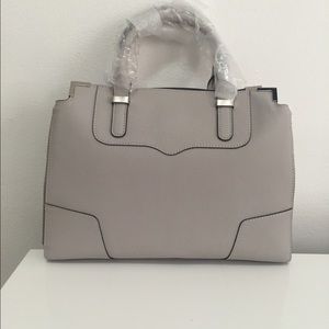 Beautiful dove gray Rebecca minkoff bag!