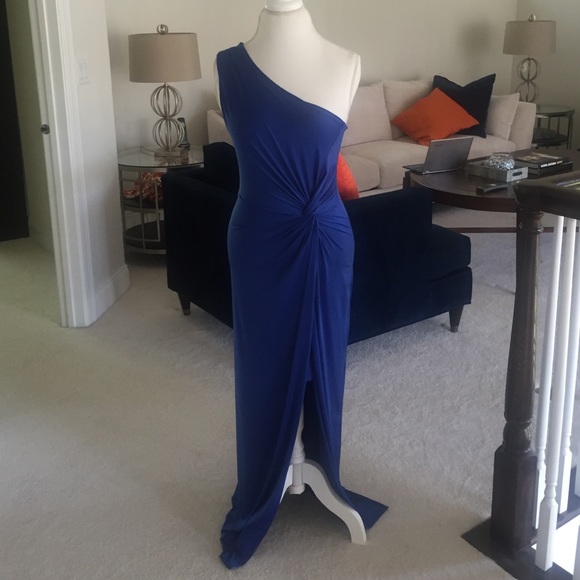 Gorgeous body con.