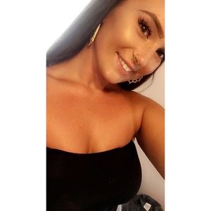 Meet your Posher, Taylor