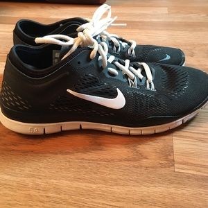 Women's Nike sneakers