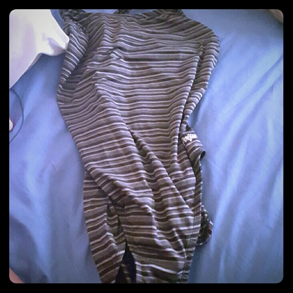 A champion bathingsuit - Picture 1 of 2