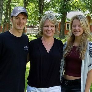 Meet your Posher, Julie