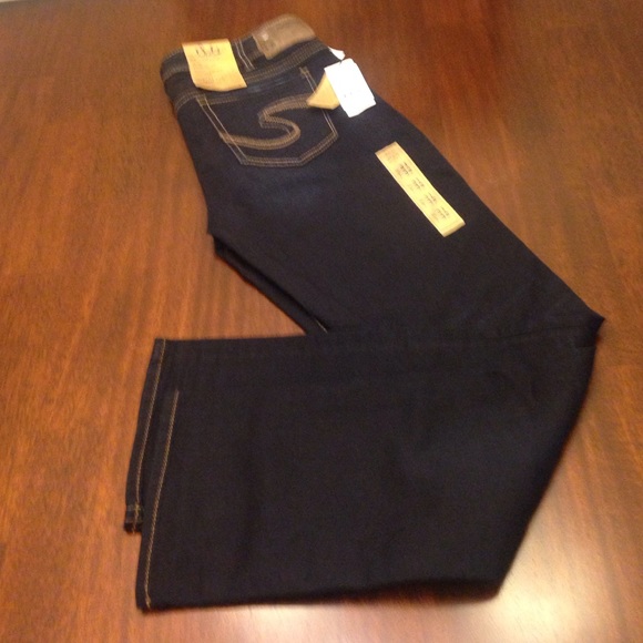 Silver Jeans BRAND NEW