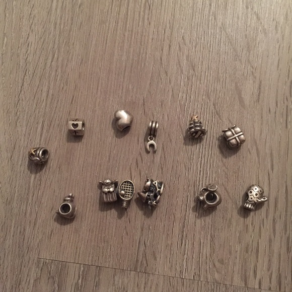 12 Pandora charms!!
