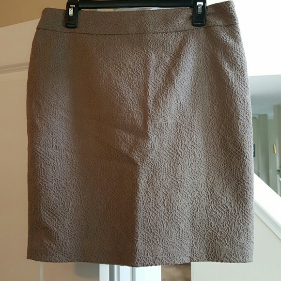 Beige pencil skirt from LOFT