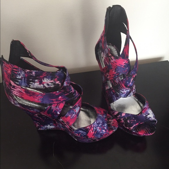 Wedges - Picture 2 of 2