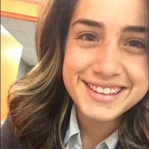 Meet your Posher, Maria