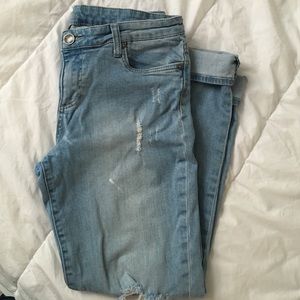 Kut from the Kloth size 12 boyfriend jeans