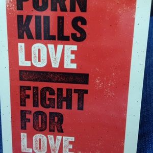 Meet your Posher, Parris