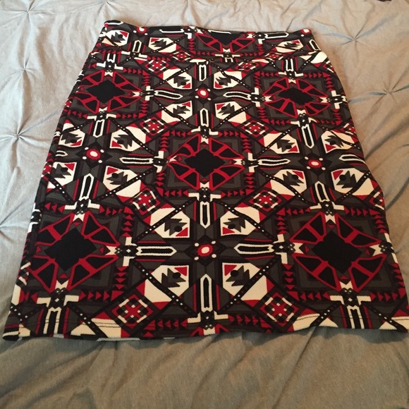 Lularoe Cassie skirt!!
