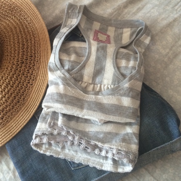 Anthropologie Eloise Grey Dockside Racer tank - Picture 3 of 4