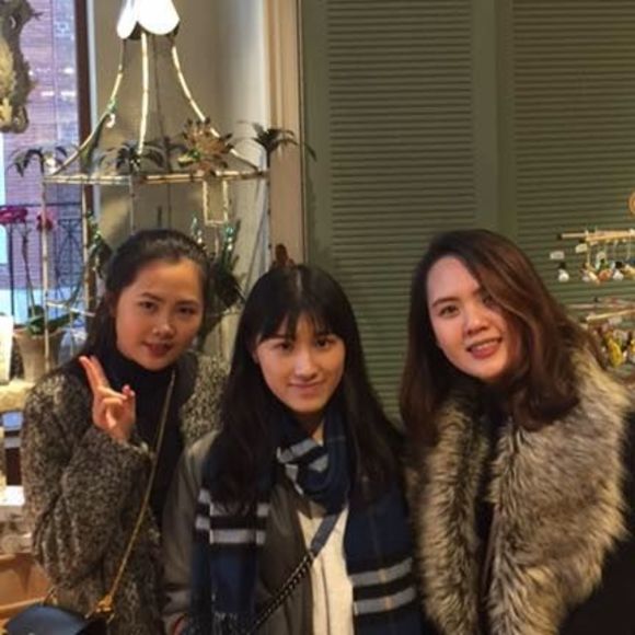 Meet your Posher, Yiyun - Picture 1 of 1