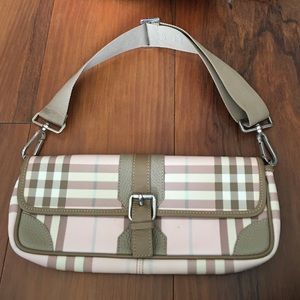 Burberry pink small purse
