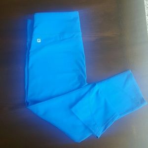 Fabletics Lima Capri Bright Blue